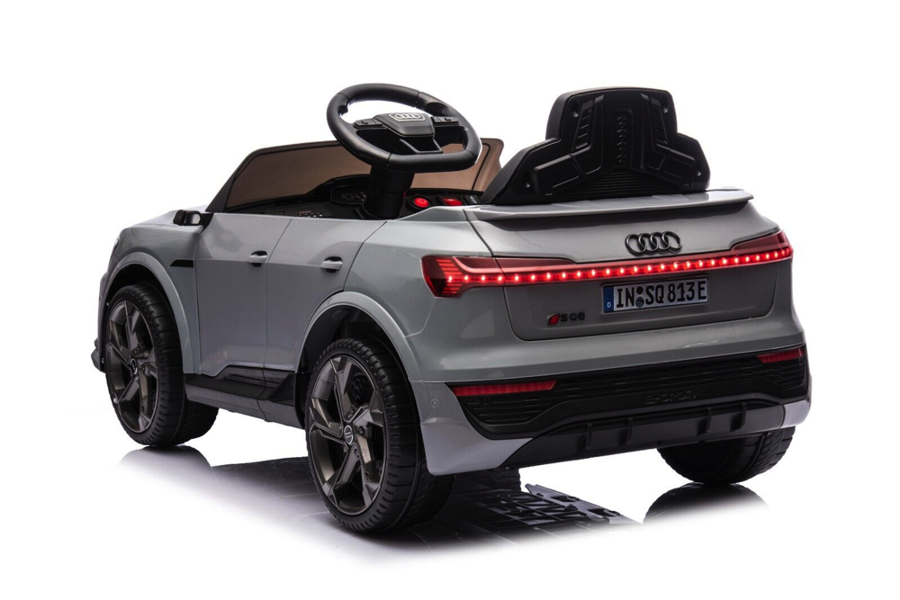 brd2169-elektrische-kinderauto-audi-sq8-ride-on-12