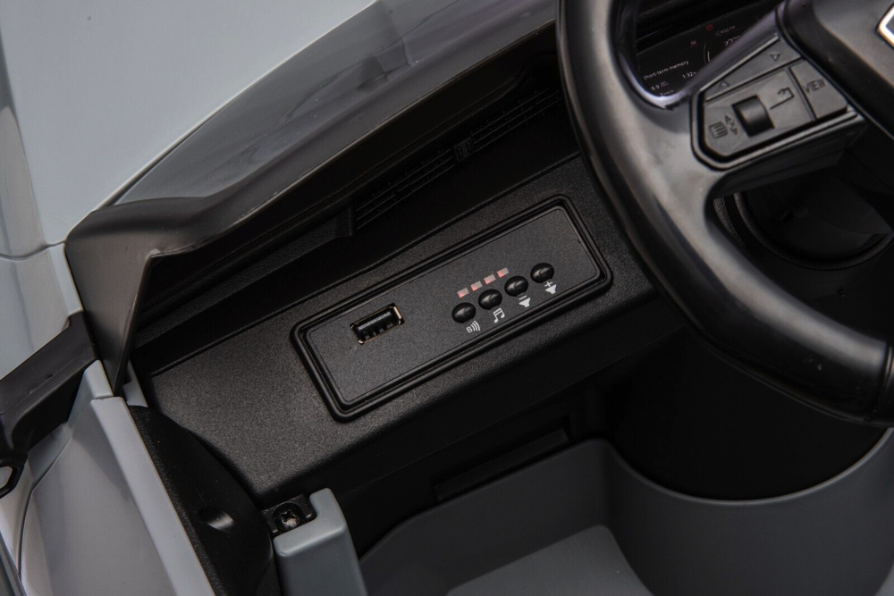 brd2169-elektrische-kinderauto-audi-sq8-ride-on-12