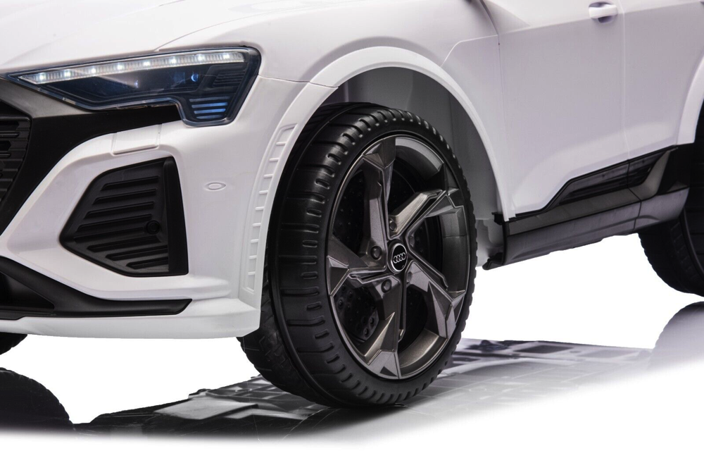 brd2169-elektrische-kinderauto-audi-sq8-ride-on-12