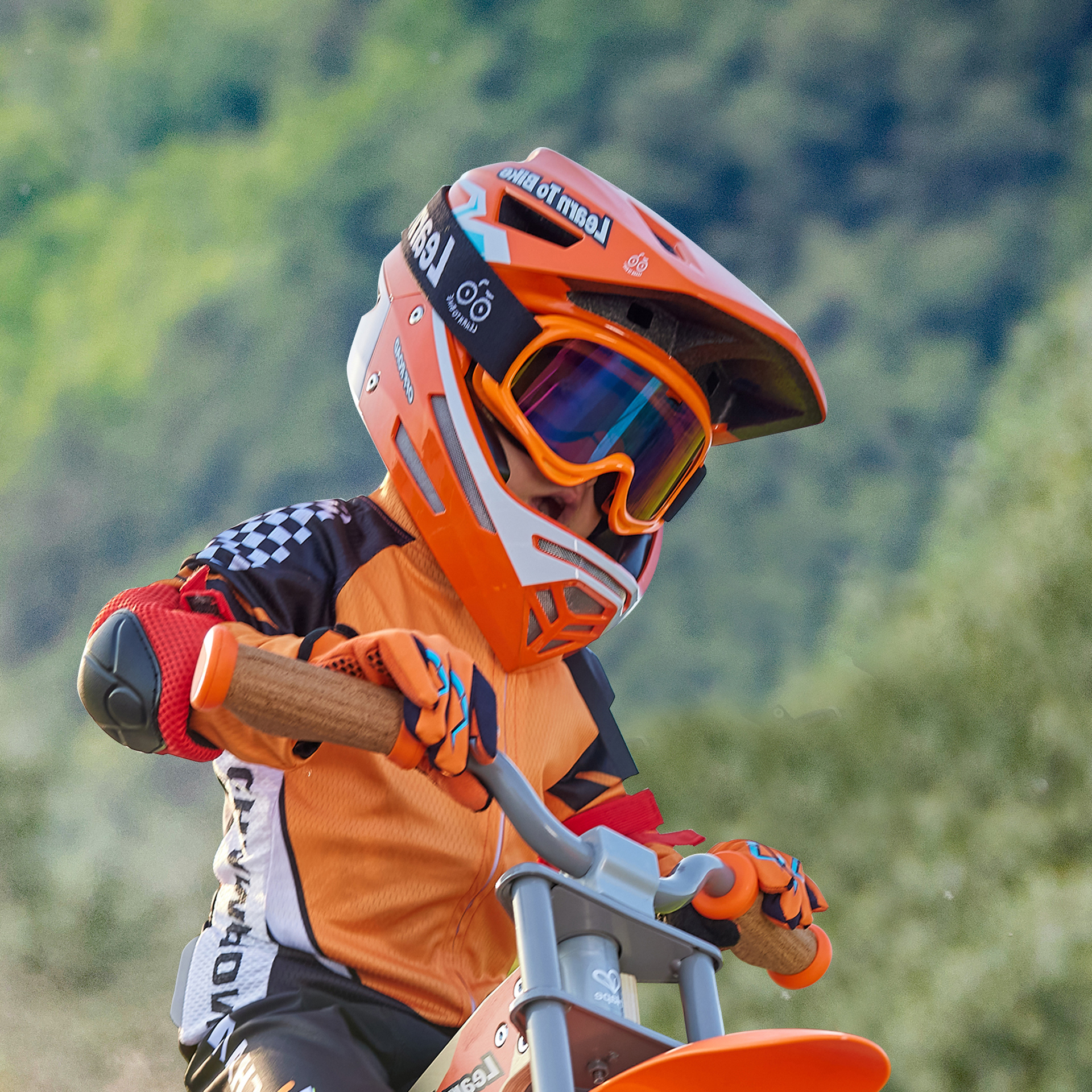 Motocross,Race,On,Dirt,Track