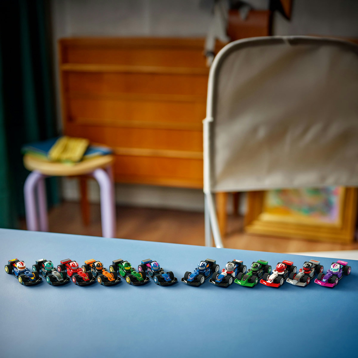 71049-lego-minifigurine-2