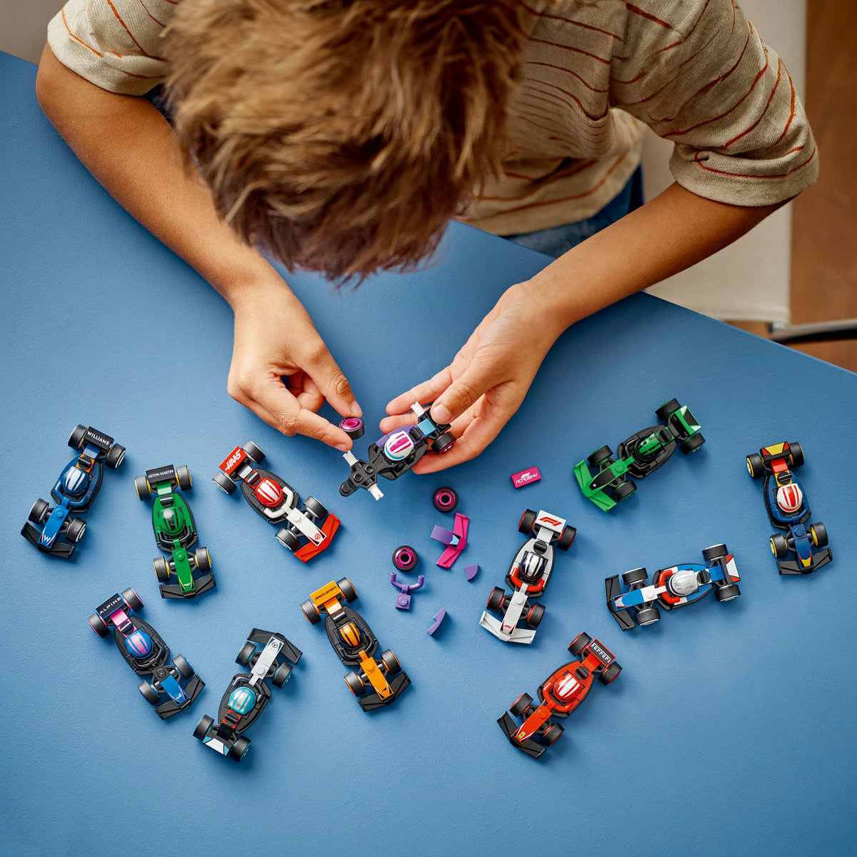71049-lego-minifigurine-3